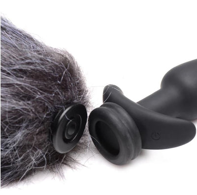 Tailz Vibrating Anal Plug & 3 Tails With Remote Control